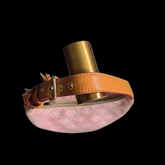 Elegant Vintage Dooney Bourke Pink Hobo Bag with Tassel Accent - Picture 7 of 8